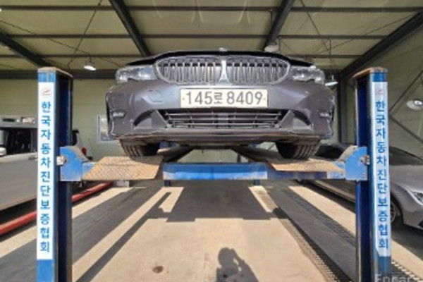 2022 BMW 3 серии с пробегом 51 136 км