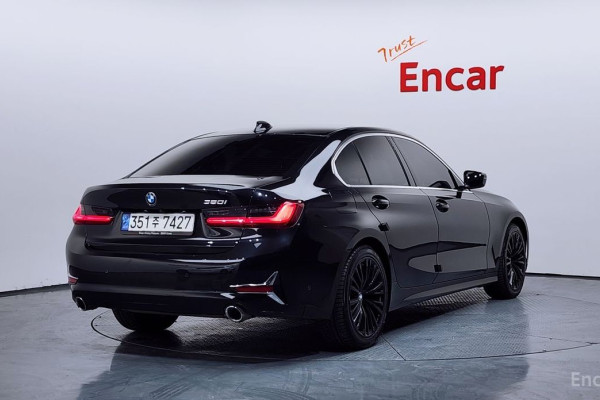 2022 BMW 3 серии с пробегом 30 653 км