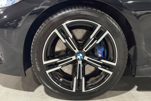 2023 BMW 3 серии с пробегом 45 006 км