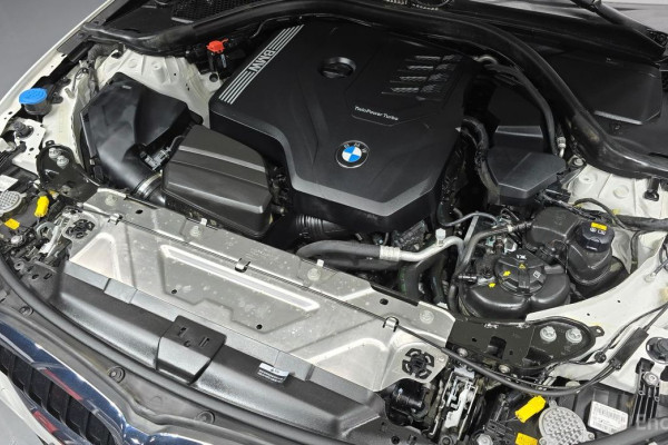 2022 BMW 3 серии с пробегом 80 673 км