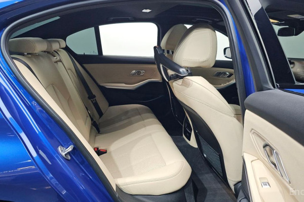 2023 BMW 3 серии с пробегом 66 739 км