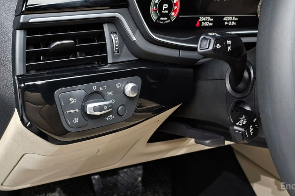 2021 Audi A4 с пробегом 29 479 км