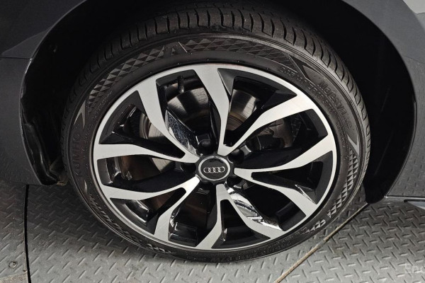 2021 Audi A4 с пробегом 31 559 км