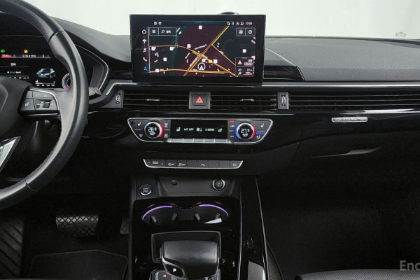 2021 Audi A4 с пробегом 47 280 км