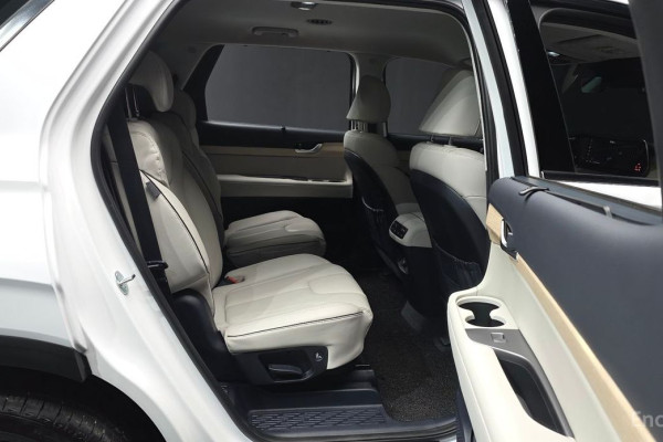 2024 Hyundai Palisade с пробегом 14 561 км