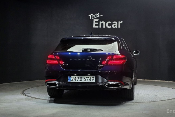 2024 Genesis G70 с пробегом 2 255 км