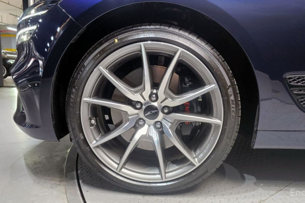 2024 Genesis G70 с пробегом 2 255 км