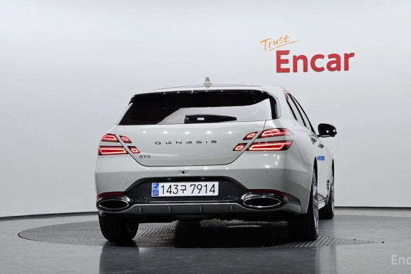 2024 Genesis G70 с пробегом 42 154 км