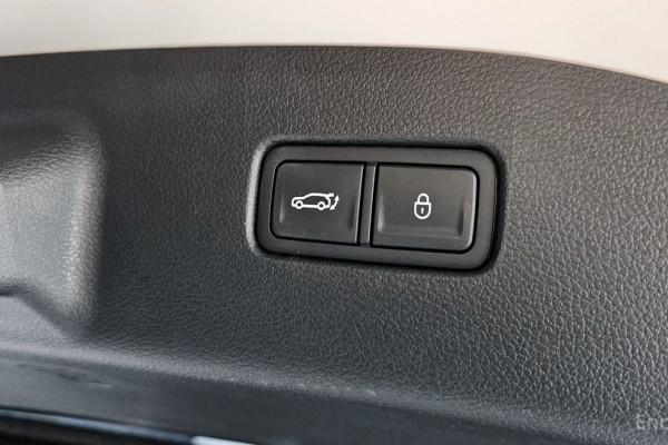 2024 Genesis G70 с пробегом 42 154 км