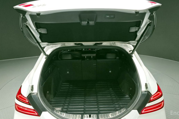 2022 Genesis G70 с пробегом 89 162 км