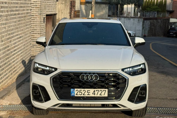 2021 Audi Q5 с пробегом 35 380 км