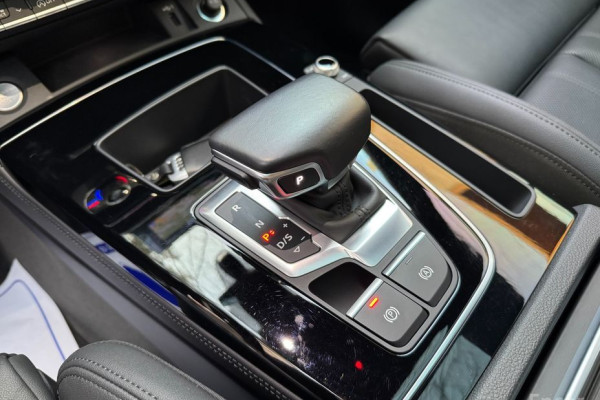 2021 Audi Q5 с пробегом 35 380 км