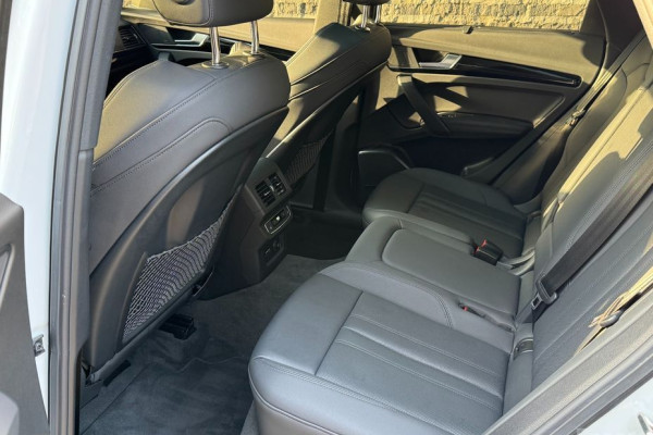 2021 Audi Q5 с пробегом 35 380 км