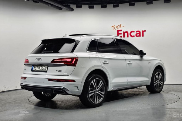 2021 Audi Q5 с пробегом 39 384 км