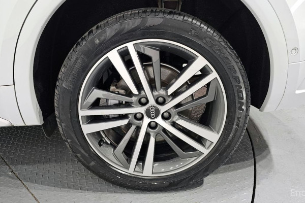 2021 Audi Q5 с пробегом 39 384 км