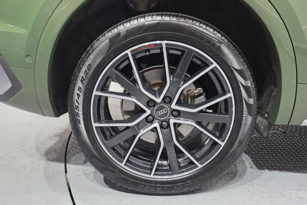 2022 Audi Q5 с пробегом 25 015 км