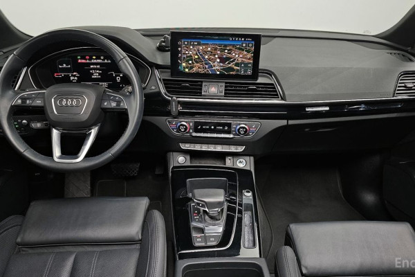 2021 Audi Q5 с пробегом 39 384 км