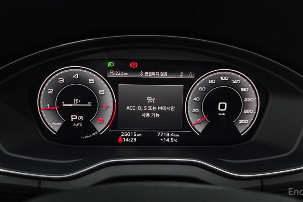 2022 Audi Q5 с пробегом 25 015 км