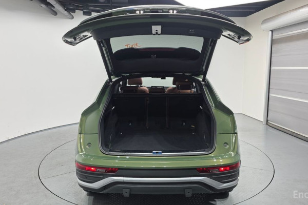 2022 Audi Q5 с пробегом 25 015 км