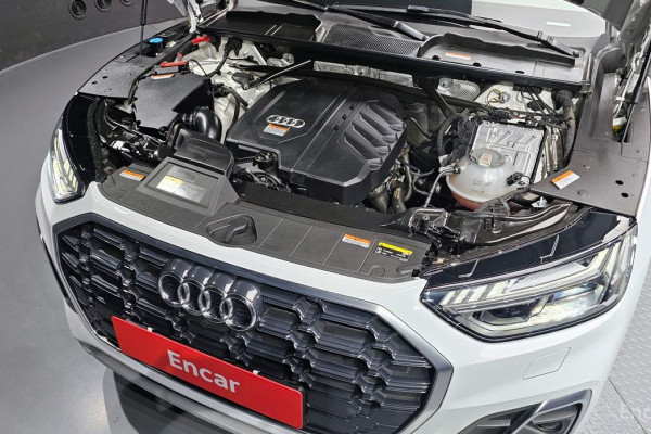 2021 Audi Q5 с пробегом 45 159 км