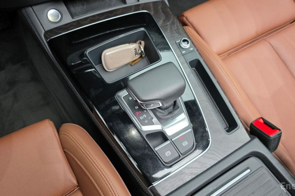 2023 Audi Q5 с пробегом 35 140 км