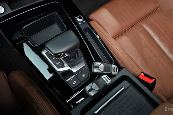 2021 Audi Q5 с пробегом 45 159 км