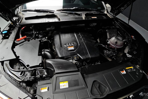 2021 Audi Q5 с пробегом 80 314 км