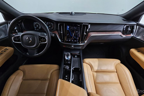 2021 Volvo S60 с пробегом 88 177 км