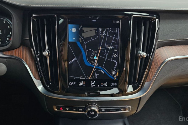 2021 Volvo S60 с пробегом 88 177 км