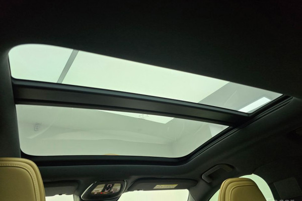 2023 Volvo S60 с пробегом 10 118 км