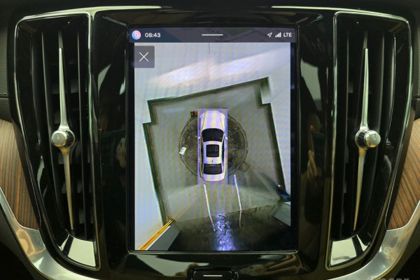 2023 Volvo S60 с пробегом 10 118 км