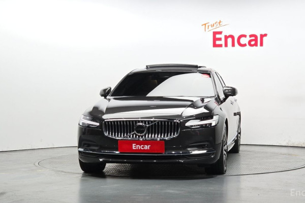 2022 Volvo S90 с пробегом 48 755 км