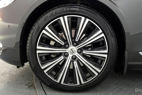 2022 Volvo S90 с пробегом 48 755 км