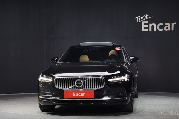 2022 Volvo S90 с пробегом 37 982 км