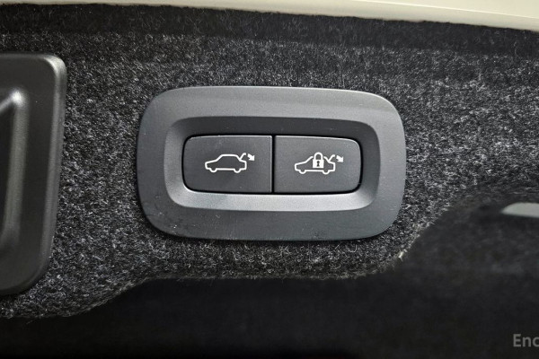 2021 Volvo S90 с пробегом 78 341 км