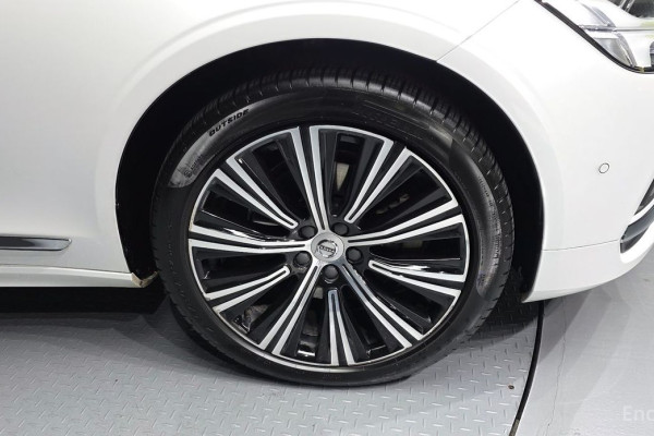 2022 Volvo S90 с пробегом 62 487 км