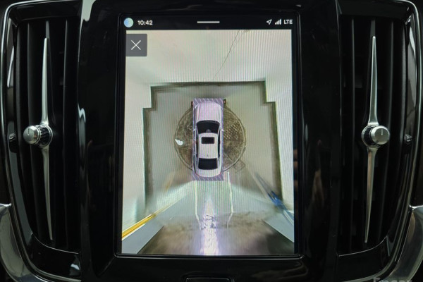 2022 Volvo S90 с пробегом 59 630 км