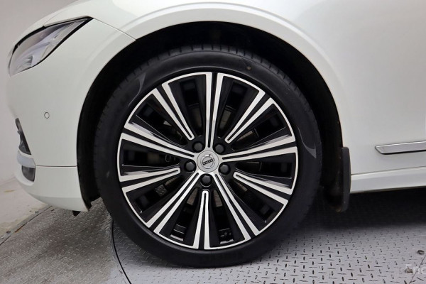 2022 Volvo S90 с пробегом 55 561 км