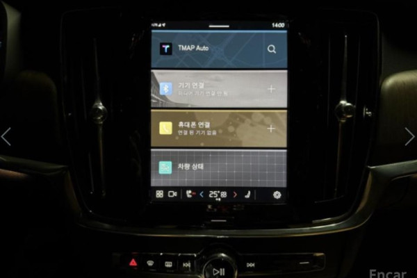 2021 Volvo S90 с пробегом 49 500 км