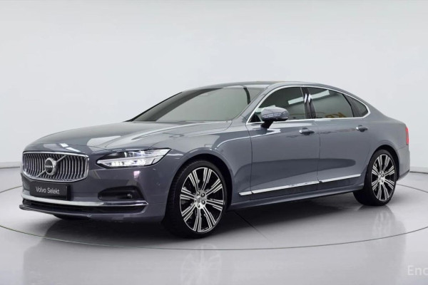 2022 Volvo S90 с пробегом 59 630 км