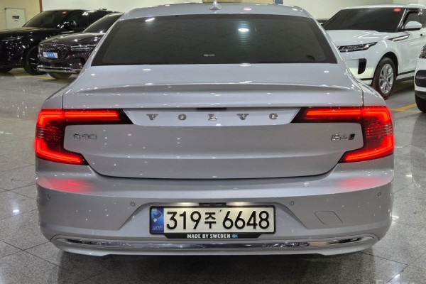 2022 Volvo S90 с пробегом 51 624 км