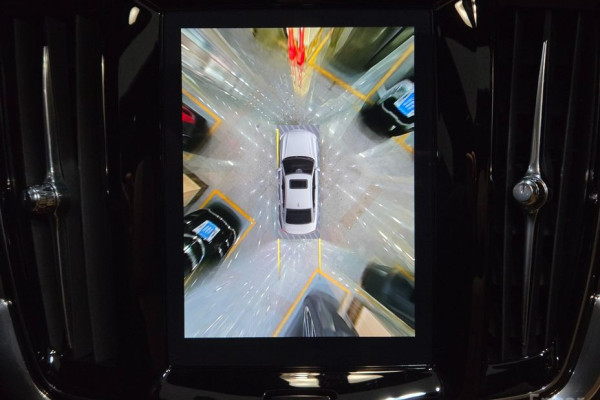 2022 Volvo S90 с пробегом 51 624 км