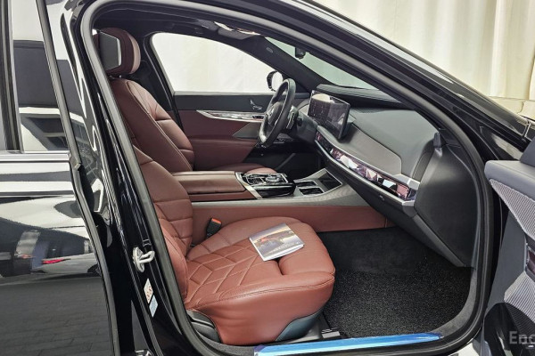 2023 BMW 7 серии с пробегом 38 555 км