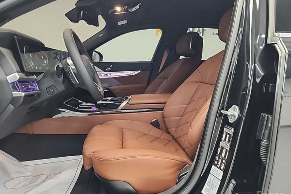 2025 BMW 7 серии с пробегом 4 721 км