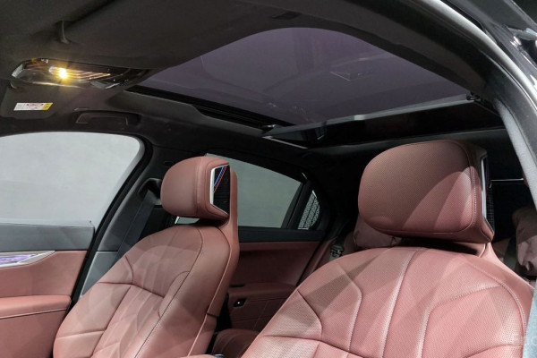 2025 BMW 7 серии с пробегом 4 258 км