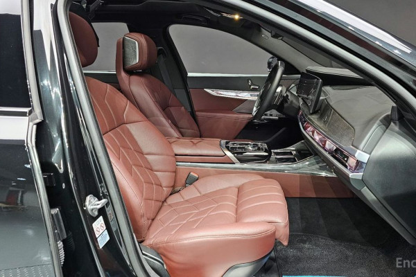 2024 BMW 7 серии с пробегом 34 932 км