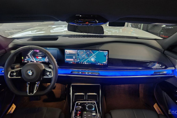 2025 BMW 7 серии с пробегом 4 895 км
