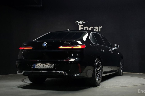 2025 BMW 7 серии с пробегом 18 758 км