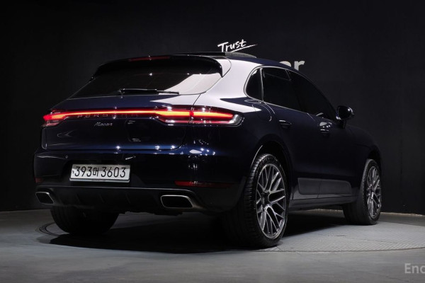 2021 Porsche Macan с пробегом 66 610 км
