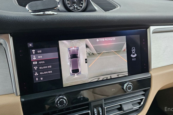 2022 Porsche Macan с пробегом 74 865 км